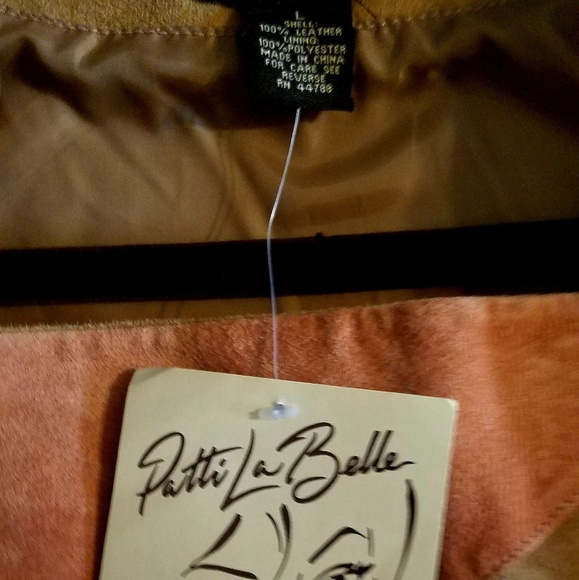 Patti Labelle suede suit - Picture 3 of 5